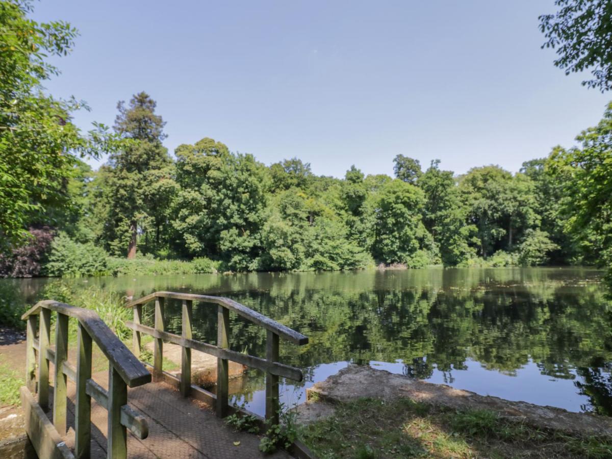 Вилла Meadow View Банбери Экстерьер фото